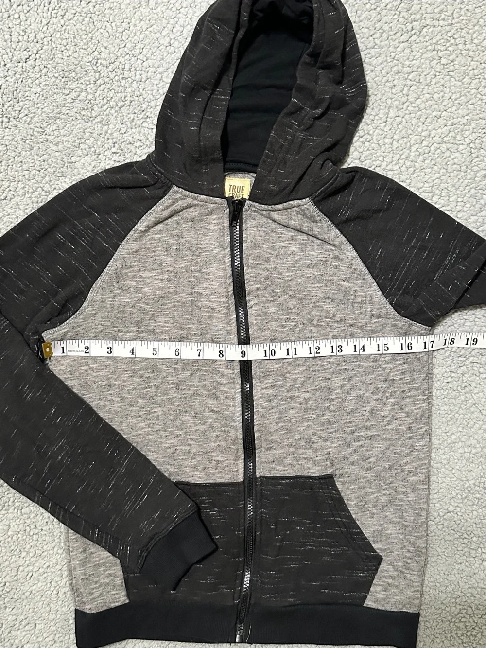 True Craft Boys Gray Black Full Zip Hoodie Jacket Size M 10/12 Colorblock